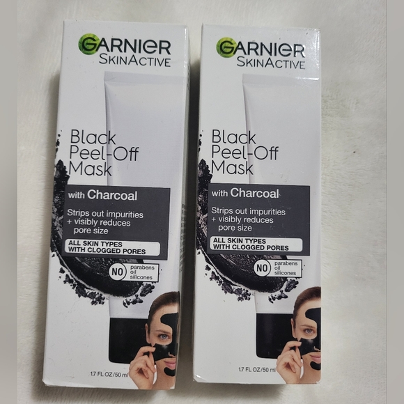 Garnier Other - Garnier SkinActive Charcoal Black Mask